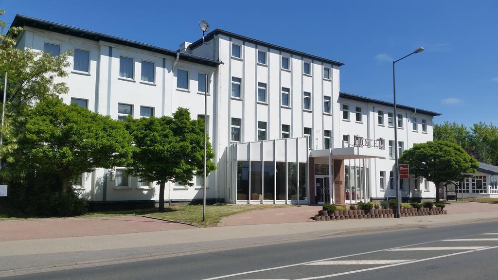 Hotel Bitterfelder Hof Buitenkant foto