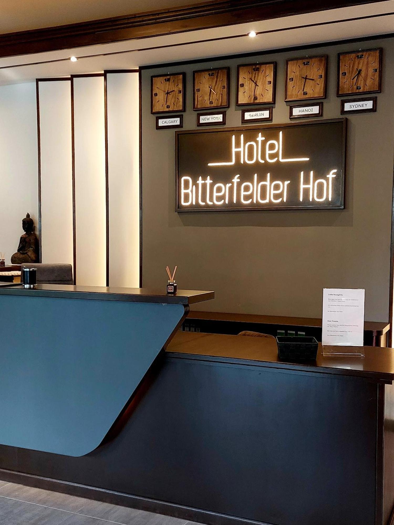 Hotel Bitterfelder Hof Buitenkant foto